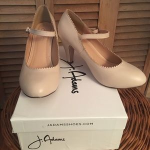 Women’s retro high heels